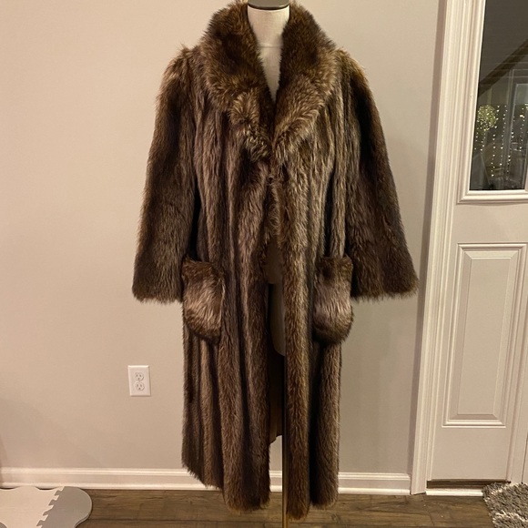 100% real raccoon fur coat - Picture 1 of 10